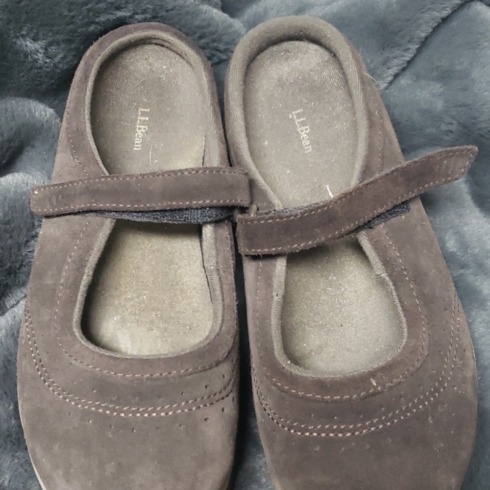 Ll Bean  brown slip on loafers womens 8 1/2